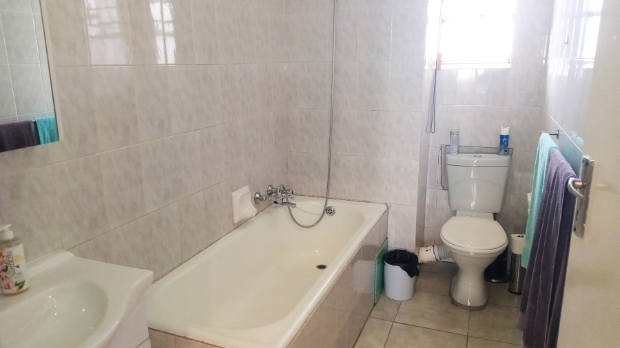 3 Bedroom Property for Sale in Bedford Gardens Gauteng