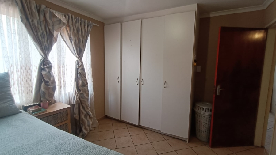 3 Bedroom Property for Sale in Bedworth Park Gauteng