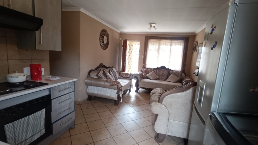 3 Bedroom Property for Sale in Bedworth Park Gauteng