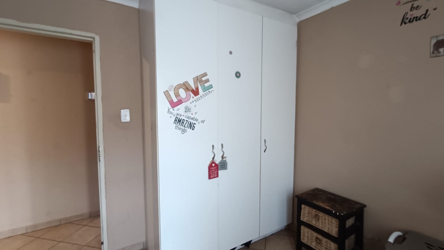 3 Bedroom Property for Sale in Bedworth Park Gauteng