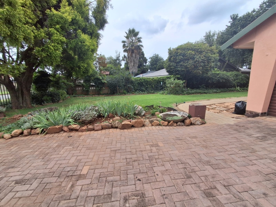 4 Bedroom Property for Sale in Risiville Gauteng