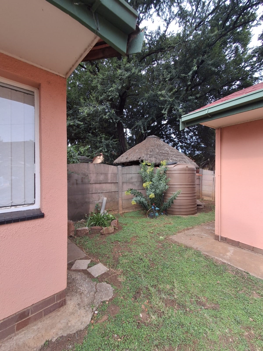 4 Bedroom Property for Sale in Risiville Gauteng