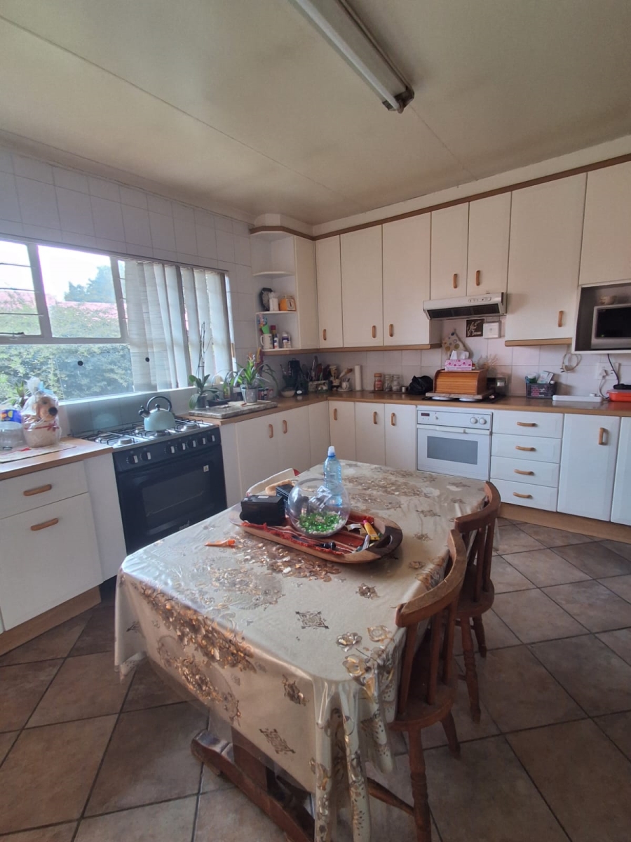 4 Bedroom Property for Sale in Risiville Gauteng