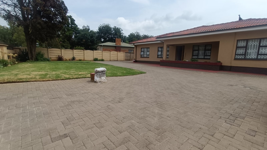 3 Bedroom Property for Sale in Vanderbijlpark Cw 6 Gauteng