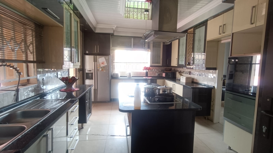 3 Bedroom Property for Sale in Vanderbijlpark Cw 6 Gauteng
