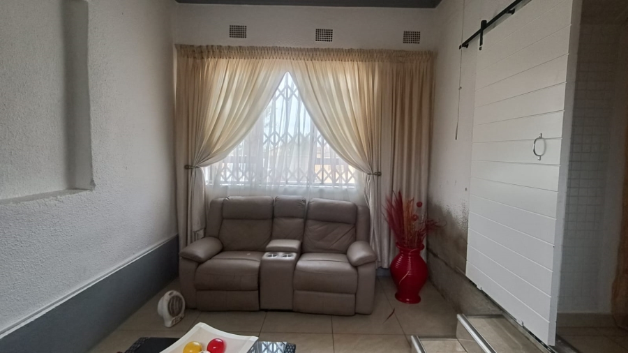 3 Bedroom Property for Sale in Vanderbijlpark Cw 6 Gauteng