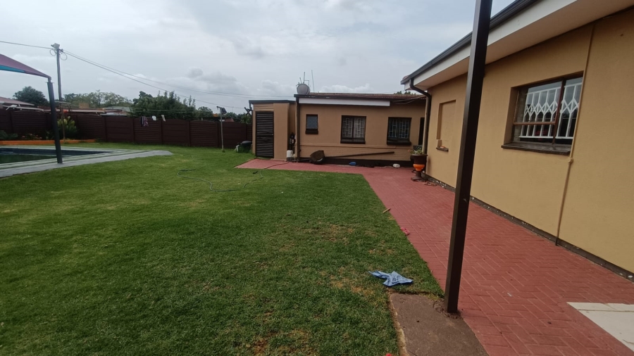 3 Bedroom Property for Sale in Vanderbijlpark Cw 6 Gauteng
