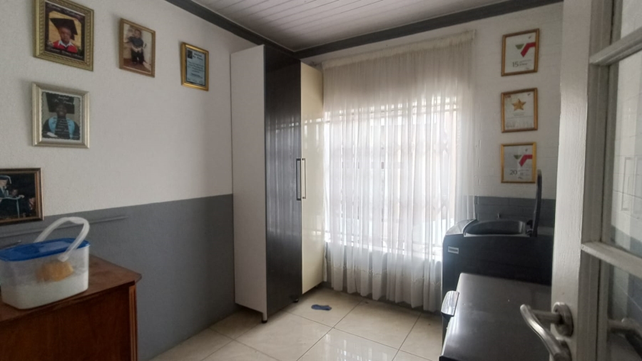 3 Bedroom Property for Sale in Vanderbijlpark Cw 6 Gauteng