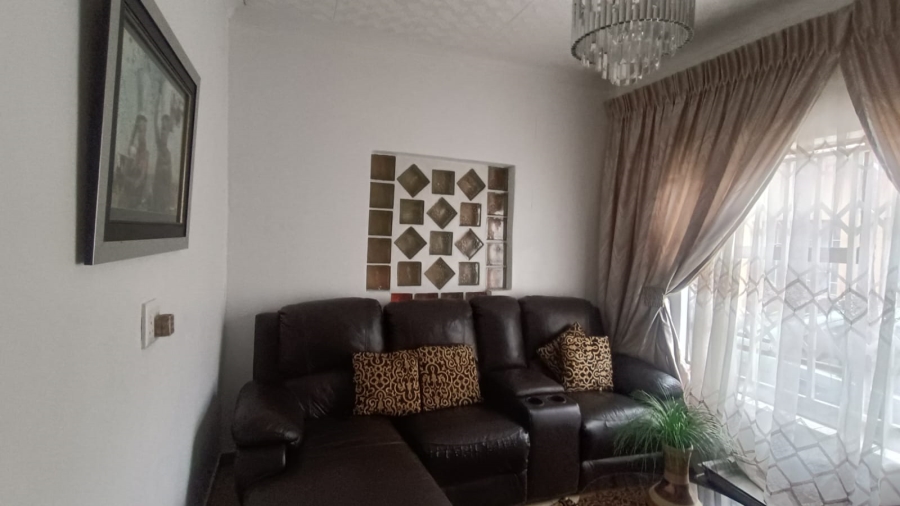 3 Bedroom Property for Sale in Vanderbijlpark Cw 6 Gauteng