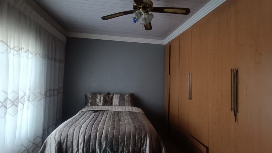 3 Bedroom Property for Sale in Vanderbijlpark Cw 6 Gauteng