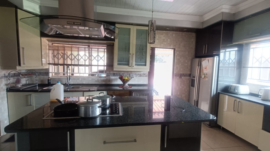 3 Bedroom Property for Sale in Vanderbijlpark Cw 6 Gauteng