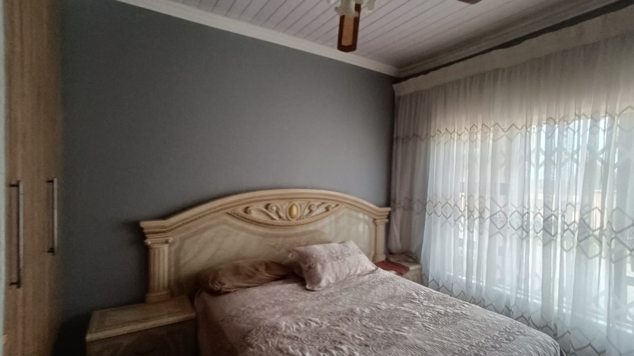 3 Bedroom Property for Sale in Vanderbijlpark Cw 6 Gauteng