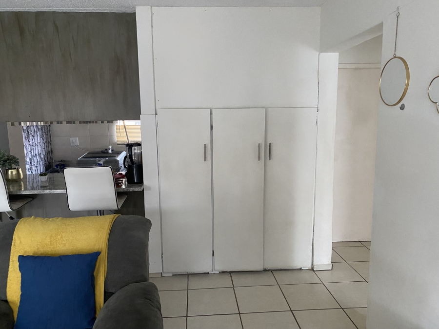 2 Bedroom Property for Sale in Ravenswood Gauteng