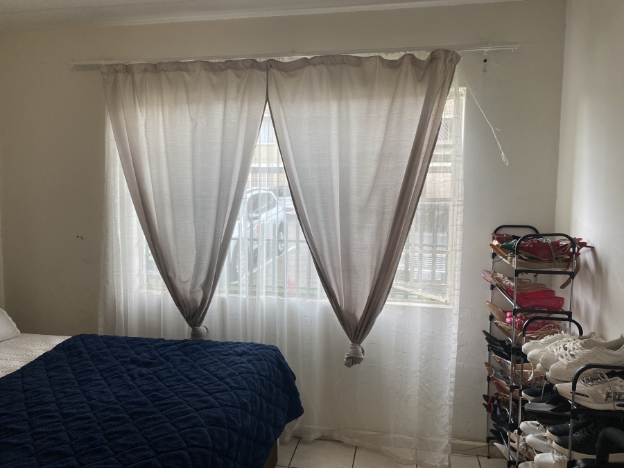 2 Bedroom Property for Sale in Ravenswood Gauteng
