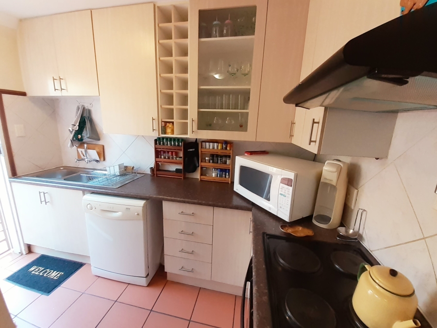 To Let 4 Bedroom Property for Rent in Moreleta Park Gauteng