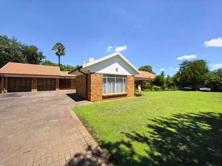 4 Bedroom Property for Sale in Three Rivers East Gauteng