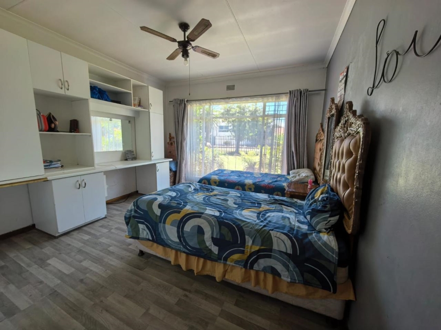 4 Bedroom Property for Sale in Three Rivers East Gauteng