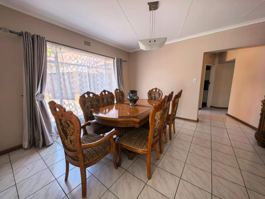 4 Bedroom Property for Sale in Three Rivers East Gauteng
