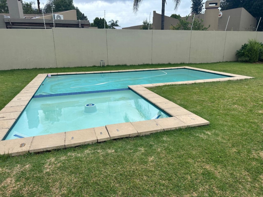 3 Bedroom Property for Sale in Noordhang Gauteng
