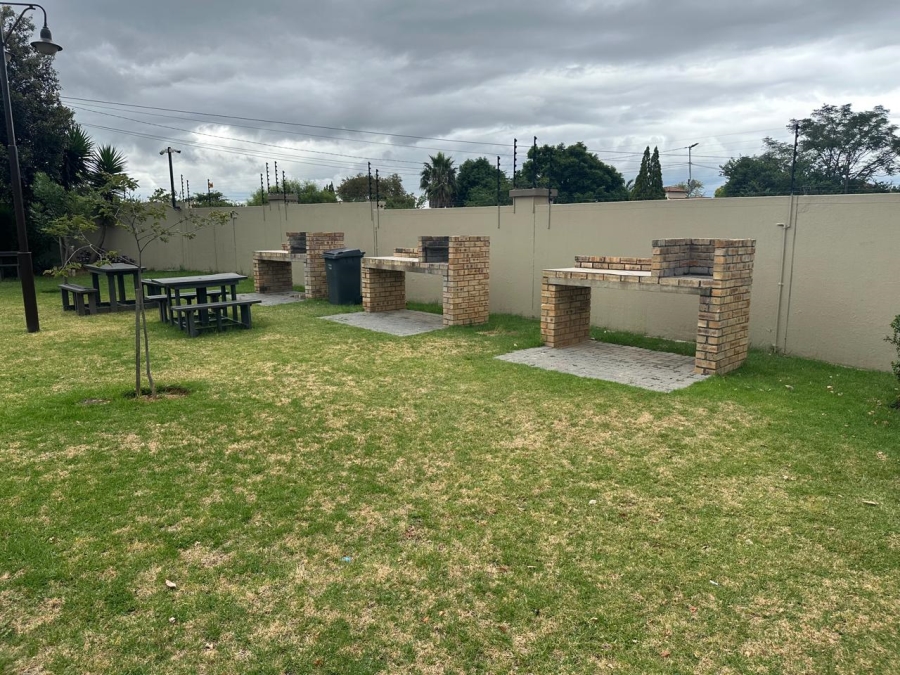 3 Bedroom Property for Sale in Noordhang Gauteng