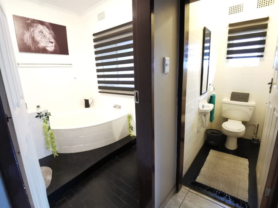 4 Bedroom Property for Sale in Selcourt Gauteng