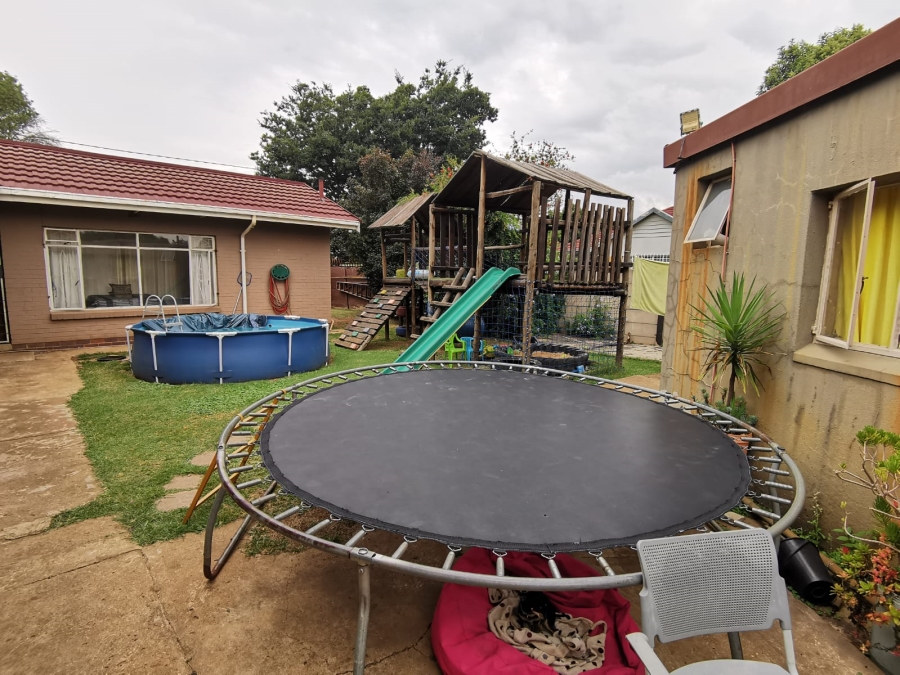4 Bedroom Property for Sale in Selcourt Gauteng