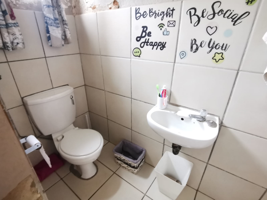 4 Bedroom Property for Sale in Selcourt Gauteng