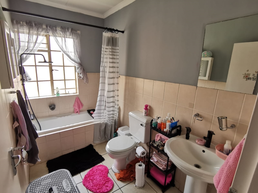 3 Bedroom Property for Sale in Brakpan North Gauteng