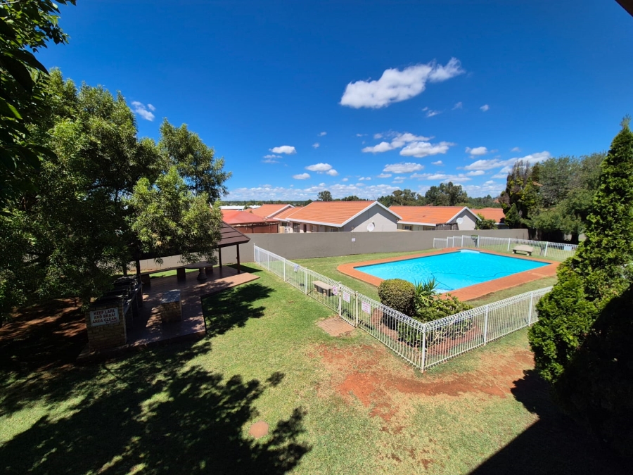 2 Bedroom Property for Sale in Vanderbijlpark SE Gauteng