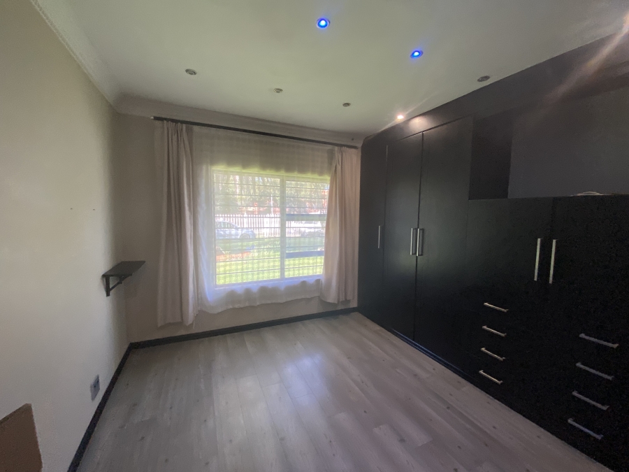 3 Bedroom Property for Sale in Comet Gauteng