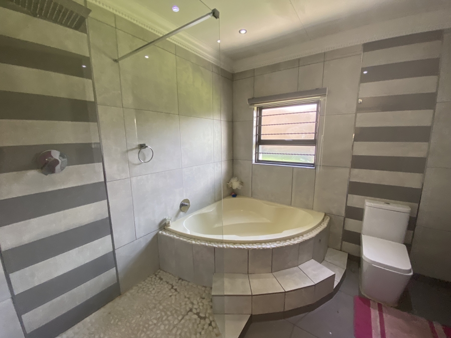 3 Bedroom Property for Sale in Comet Gauteng