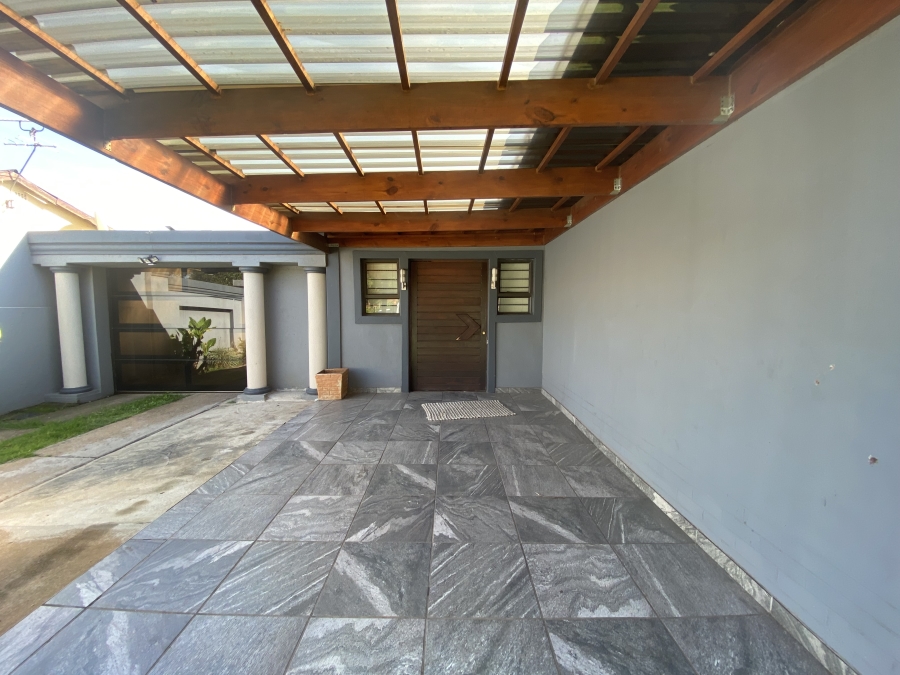 3 Bedroom Property for Sale in Comet Gauteng