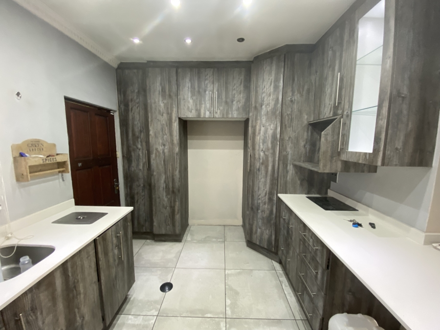 3 Bedroom Property for Sale in Comet Gauteng