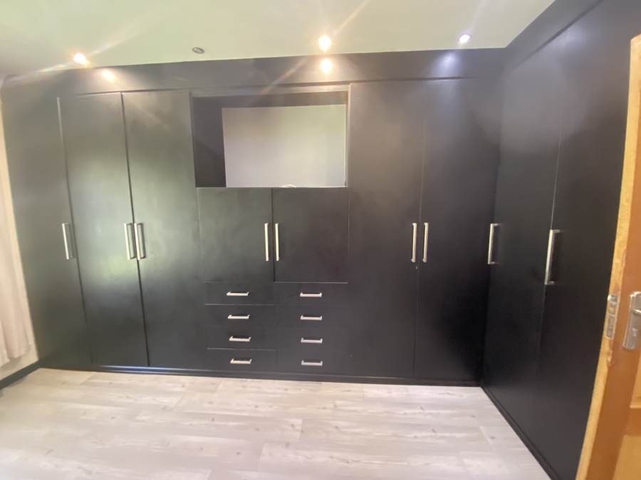 3 Bedroom Property for Sale in Comet Gauteng