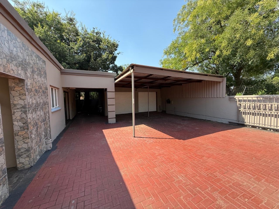 4 Bedroom Property for Sale in Vanderbijlpark SE 1 Gauteng