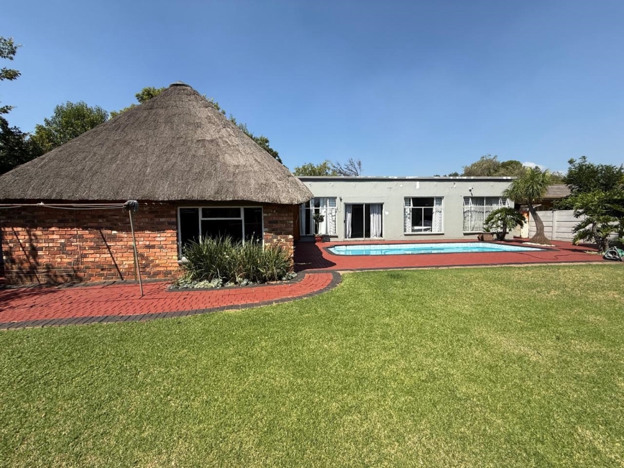 4 Bedroom Property for Sale in Vanderbijlpark SE 1 Gauteng