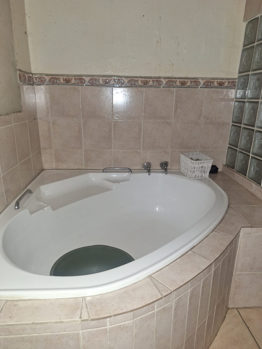 4 Bedroom Property for Sale in Arcon Park Gauteng