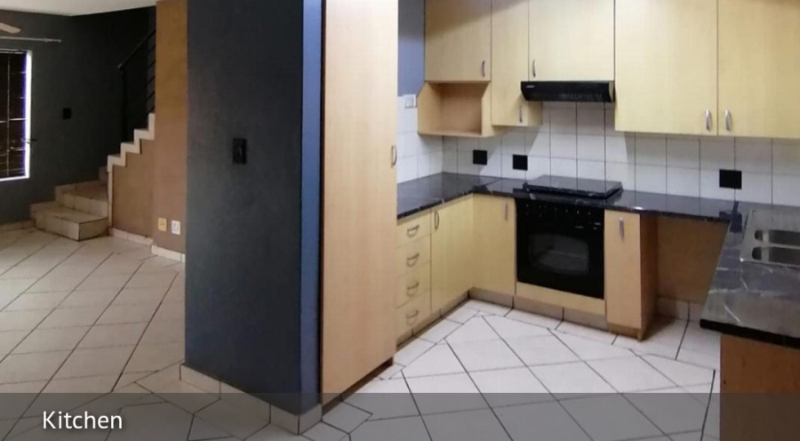 2 Bedroom Property for Sale in Annlin Gauteng