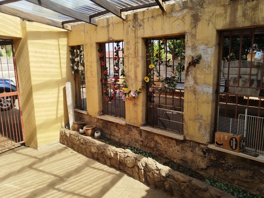 3 Bedroom Property for Sale in Crystal Park Gauteng