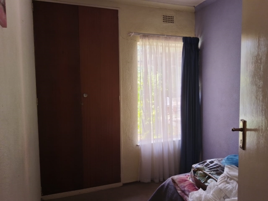 3 Bedroom Property for Sale in Crystal Park Gauteng