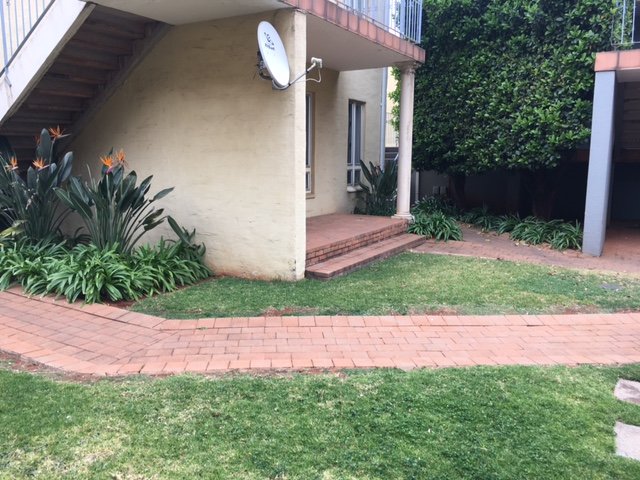 1 Bedroom Property for Sale in Montgomery Park Gauteng