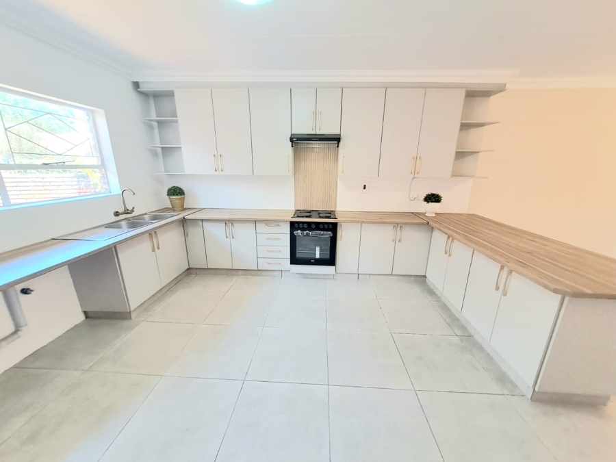 2 Bedroom Property for Sale in Three Rivers Gauteng