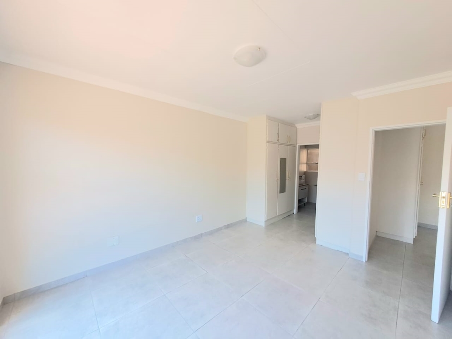 2 Bedroom Property for Sale in Three Rivers Gauteng