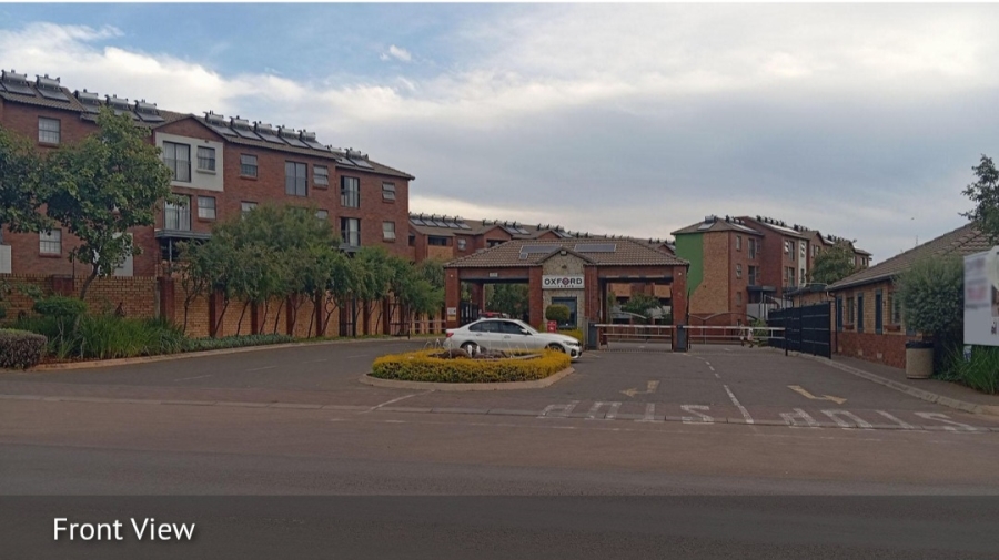 2 Bedroom Property for Sale in Montana Tuine Gauteng