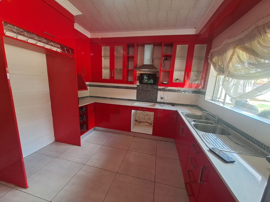 4 Bedroom Property for Sale in Arcon Park Gauteng
