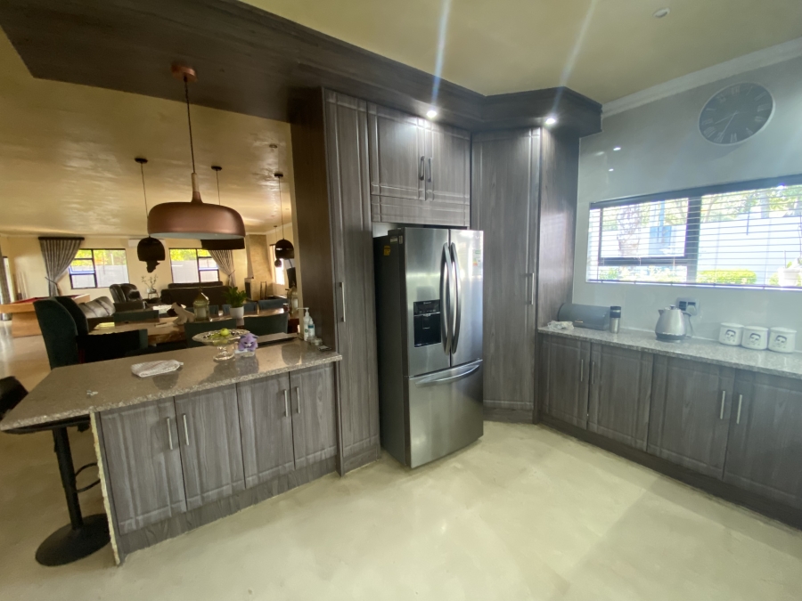 3 Bedroom Property for Sale in Rynfield Gauteng