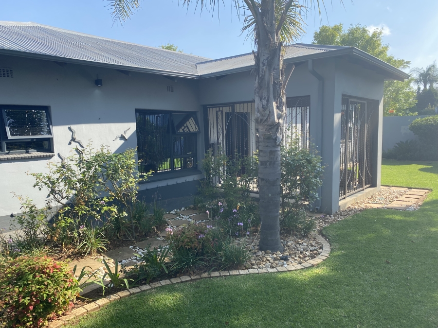 3 Bedroom Property for Sale in Rynfield Gauteng