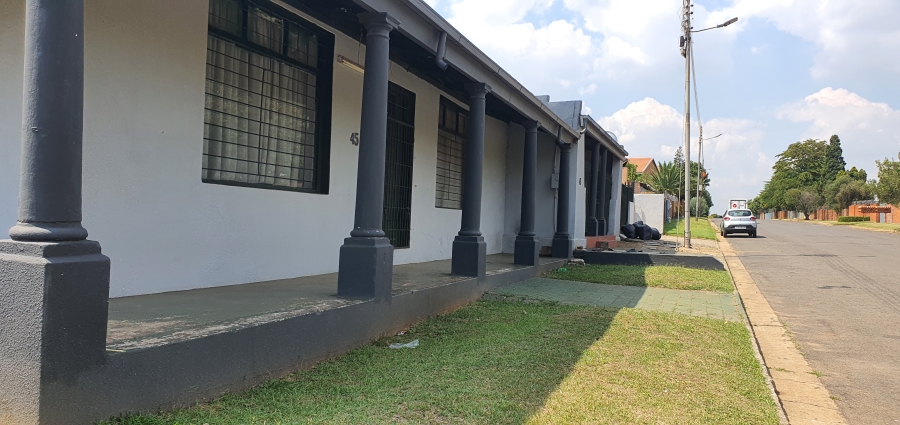4 Bedroom Property for Sale in Heidelberg Industrial Gauteng