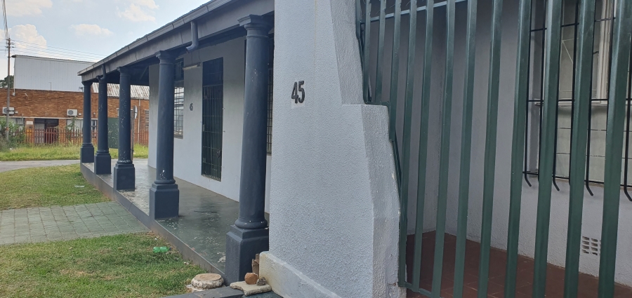 4 Bedroom Property for Sale in Heidelberg Industrial Gauteng