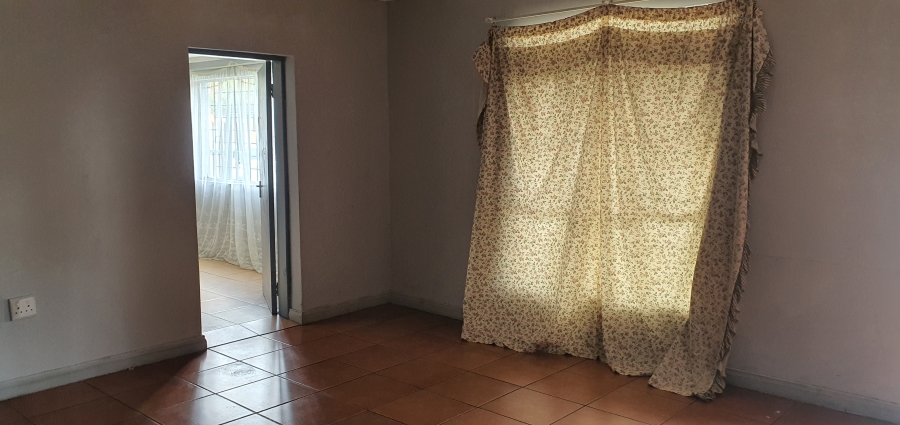 4 Bedroom Property for Sale in Heidelberg Industrial Gauteng